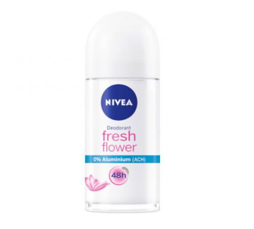 NIVEA ニベア デオドラント ロールオン Fresh Flower 女性用 x 4個セット